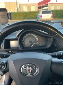 Toyota IQ 1.4 diesel, nafta - 9