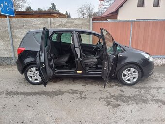 Benzínová Opel Meriva 1.4 Turbo 2014 Tempomat - 9