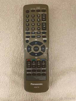 Videorekordér PANASONIC NV-SV120 - 9