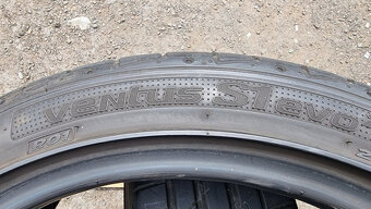 Letní pneu 235/40/19 Hankook - 9