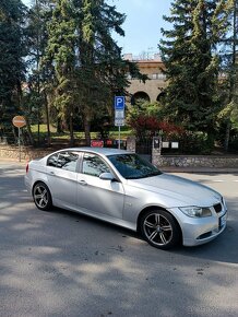 BMW 318 D - 9