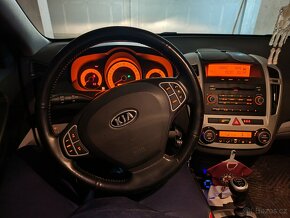 Kia Pro ceed - 9