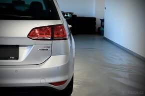 VW Golf VII 1.6TDI 81kW Variant REZERVACE - 9