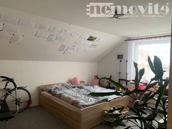 Exkluzivně nabízíme na prodej vícegenerační dům, 320 m2 - Do - 9