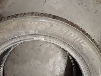 Zimní pneu Bridgestone 215/60/17 100H - 9