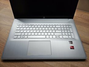 17,3" IPS_HP PAVILION 17_R5-7520U_16GB DDR5_512GB_AMD - 9