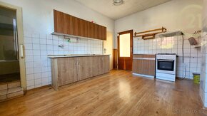 Prodej RD 3+1, CP 85 m², zahrada, Bzenec - 9