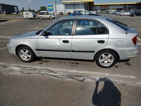 Hyundai Accent LC 1.4 63kW benzín r.2005 - 9