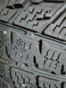 235/55R18 104H XL WR SUV 3 NOKIAN - 9