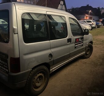 Citroen Berlingo 1.4i,  10/2005. Tažné, klima, el.okna - 9