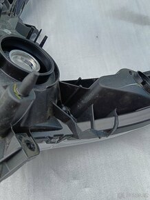 Honda 125 PCX  (plasty) - 9