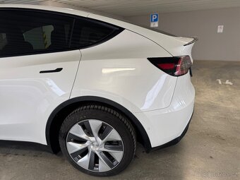 Tesla model Y long range dual motor - 9