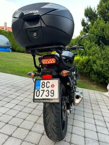 Honda NC750S 2018

  - 9