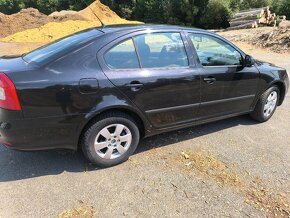 Prodám Škoda Octavia 2 facelift 1,6 tdi - 9