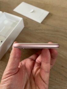 Apple iPhone 6s 16 GB rose gold - 9