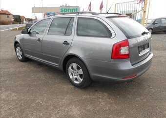 Škoda Octavia 1,4 TSI 90 kW Serviska KLIMA benzín - 9