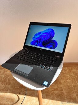 Notebook 14" DELL.Intel i5-6300U 2x2,40GHz.8gb ram.120gb SSD - 9