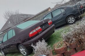 49.000km Toyota Carina E 2.0i, KLIMA-Bez Koroze-Servis 40k - 9