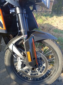 KTM 890 Adventure - 9