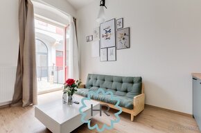 Prodej unikátního ateliéru 2+kk, 57 m2 - Praha - Karlín - 9