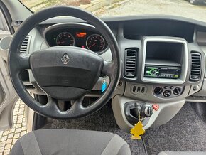 Renault Trafic Passenger 2.0 dCi 66 kW 2013 9 míst, Odp. DPH - 9