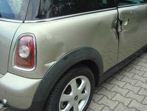 Mini Cooper 1.4i 70kw 2009 135tkm - 9