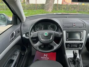 Škoda Octavia 1.4 TSi Navigace, Climatronic - 9