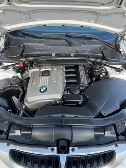 Bmw e90 325i xdrive - 9