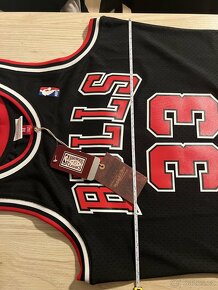 Basketbalový dres - Scottie Pippen - Chicago Bulls (M) - 9