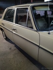 Mercedes W 114 D / Stroke 8 - 9