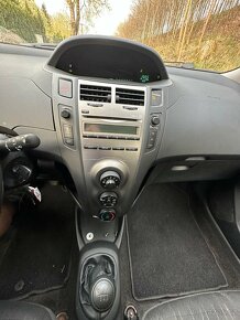 Toyota Yaris 1,4 D-4D 66 KW r.v. 2010 STK 4/2026 - 9