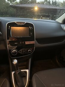 Renault Clio 0.9 TCe LIMITED 2015 - 9