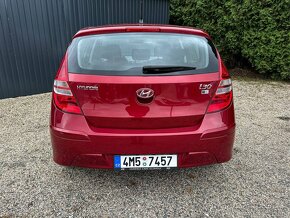 HYUNDAI I30 1.4 1. MAJITEL ČR 57000 KM - 9