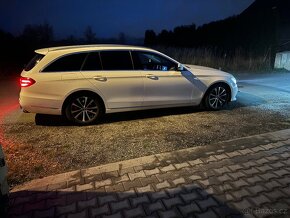 Mercedes Benz E220d kombi - 9