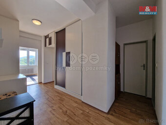 Pronájem bytu 3+1, 73 m², Karlovy Vary, ul. Celní - 9