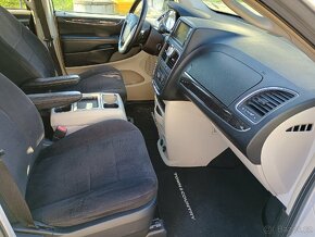 Chrysler Town Country 3.6 automat - 9