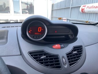 RENAULT TWINGO 1,2 16V LS EXTRA - 9