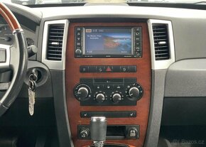 Jeep Grand Cherokee 3.0 CRD OVERLAND AUTOMAT KŮŽE automat - 9