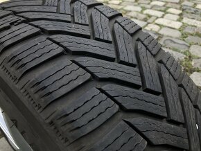 Alu kola AUDI A4 16" 5x112 zimní MICHELIN 205/60R16 7mm - 9