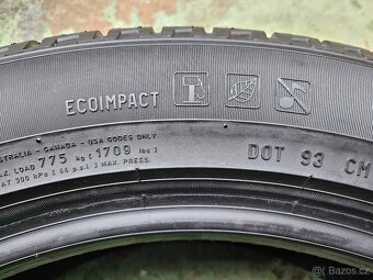 Pár zimních pneu Pirelli Scorpion Winter 225/55 R19 - 9