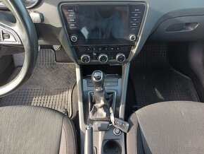 Škoda Octavia 3, combi, STYLE, 1.5TSi, 109t. km, tažné, ČR - 9