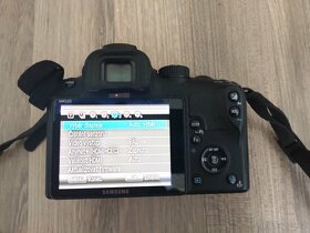 Prodam Samsung NX11 + Samsung objektiv 18-200 OIS - 9