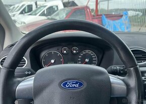 Ford Focus 1,6 Duratorq TDCI CVT Trend nafta manuál 80 kw - 9