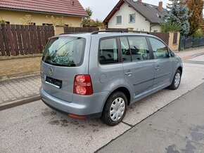 Benzínový Volkswagen Touran 1.4 ( po ROZVODECH) - 9