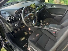 Mercedes-Benz Třídy B 180 CDi PANORAMA AVANTGARDE - 9