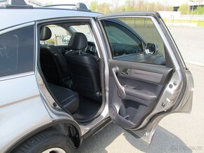 Honda CR-V 2.2 i-CDTi 4x4 ČR 1.maj - 9