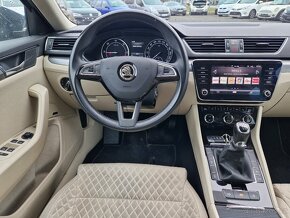 Škoda Superb 3,2.0TDi,140KW,STYLE,MANUÁL1.MAJ.ČR,R.V.10/2017 - 9