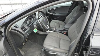 VOLVO V40 2.0 D3 150 SUMM CROSS COUNTRY - 9