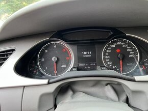 Audi A4 B8 2.0 tdi 105kw - 9