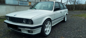 BMW E30 TOURING 330i - 9